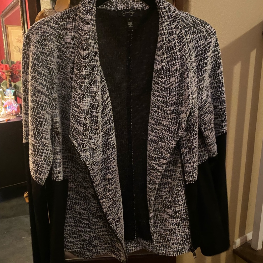 Jessica Simpson jacket size large